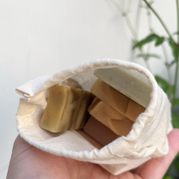 皂片盲盒 | 一些綜合皂邊與小塊皂 皂片盲盒 | 一些綜合皂邊與小塊皂