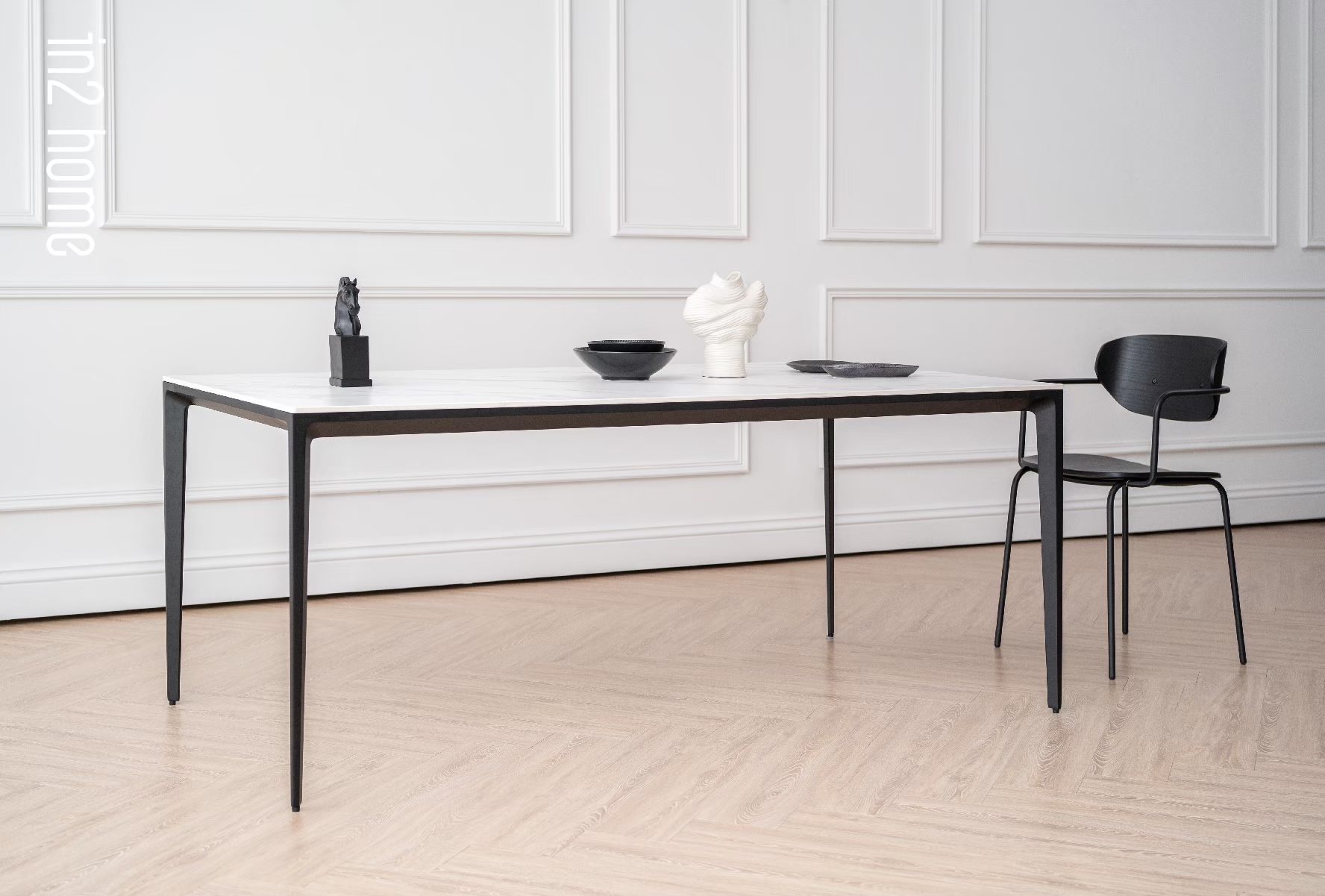 大理石紋餐桌情境示意 大理石紋餐桌情境示意圖