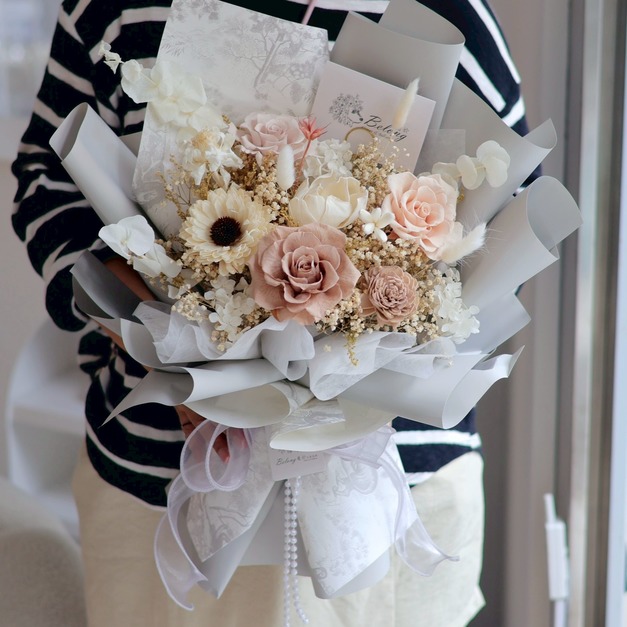永生花束♡三朵永生玫瑰花束 永生花束♡三朵永生玫瑰花束