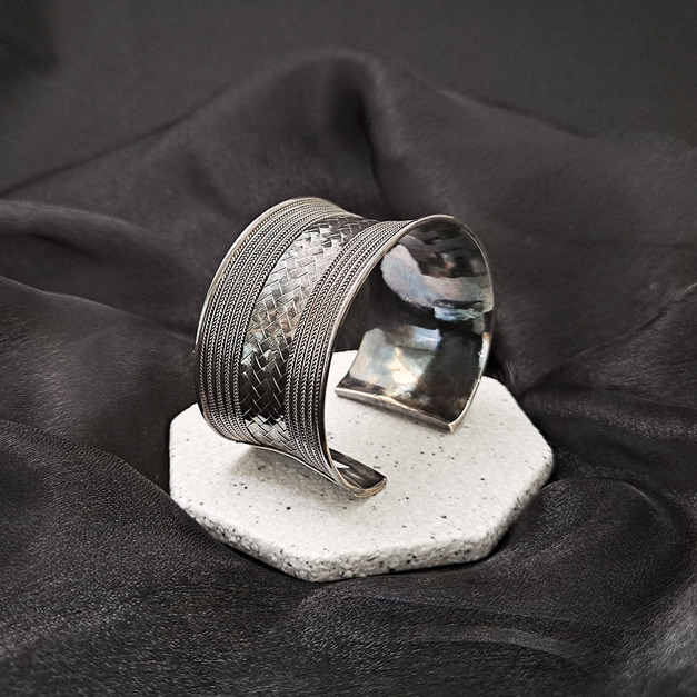 925純銀|經典菱格編織C型手環(大) b9729-1