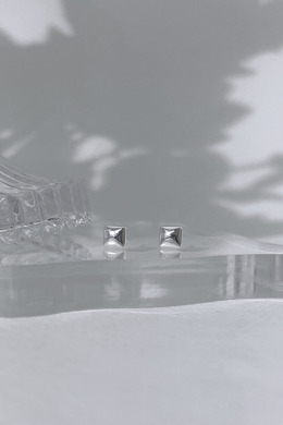 925純銀|素面小方形耳飾 EL0701 925純銀|素面小方形耳飾 EL0701