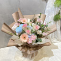 鮮花花束-中大-花材豐富 鮮花花束-中大-花材豐富