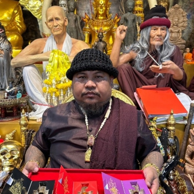 帕嬰香水,桃花香水 偏財去霉運香水 招財富貴香水 阿贊咒 帕嬰香水,桃花香水 偏財去霉運香水 招財富貴香水 阿贊咒