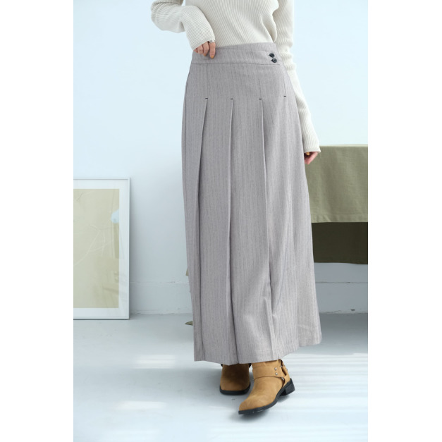 斜扣設計經典百褶裙|淺灰杏 斜扣設計經典百褶裙|淺灰杏