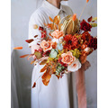 復古橘紅色系歐式捧花 (永生花&乾燥花) 復古橘紅色系歐式捧花 (永生花&乾燥花)