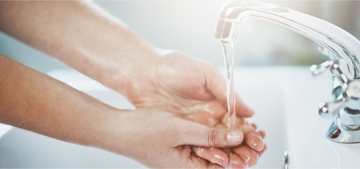 熱蠟除毛後–4小時不觸碰生水