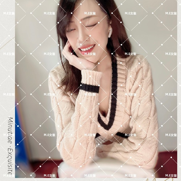 |ℳℰ |辣妹撞色交叉麻花上衣 |ℳℰ |辣妹撞色交叉麻花上衣