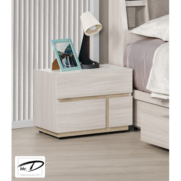 C3007 1003-8 克萊格1.6尺床頭櫃 C3007 1003-8 克萊格1.6尺床頭櫃