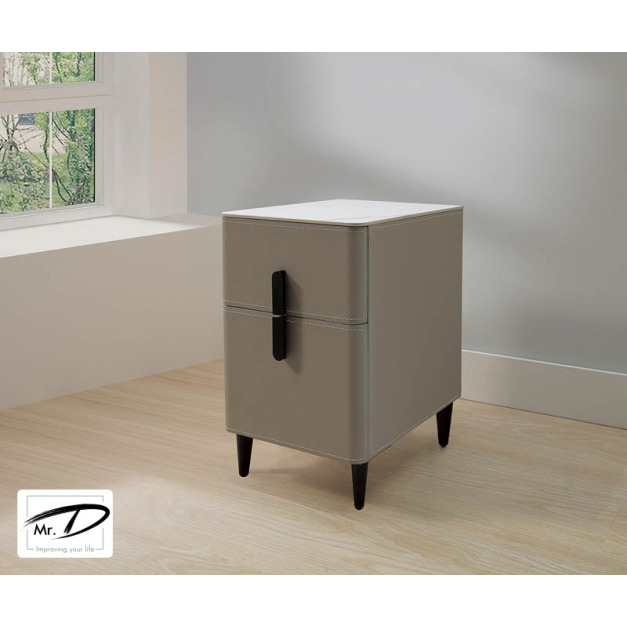 B3098 28-02 柯納馬鞍皮床頭櫃 B3098 28-02 柯納馬鞍皮床頭櫃