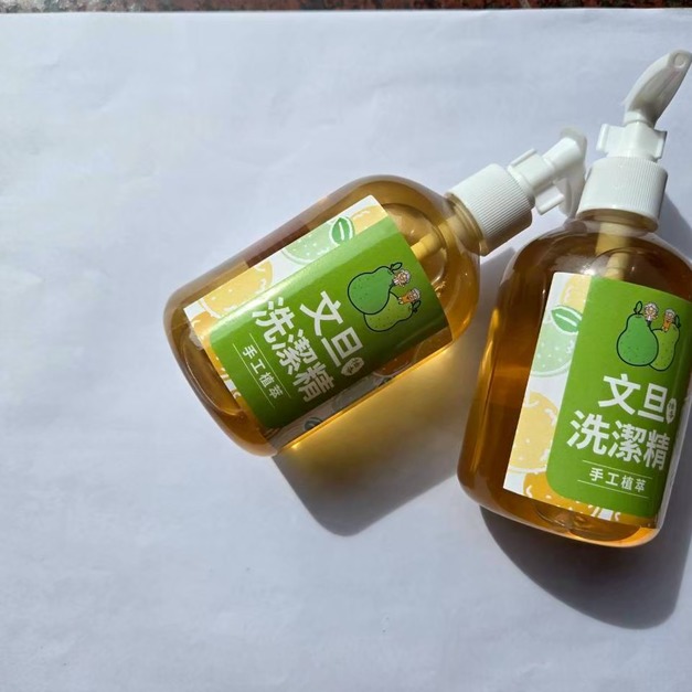 社區手作植粹 × 文旦柚香清潔劑 300cc、1000cc|清新柚香・居家日常清潔 社區手作植粹 × 文旦柚香清潔劑 300cc、1000cc|清新柚香・居家日常清潔