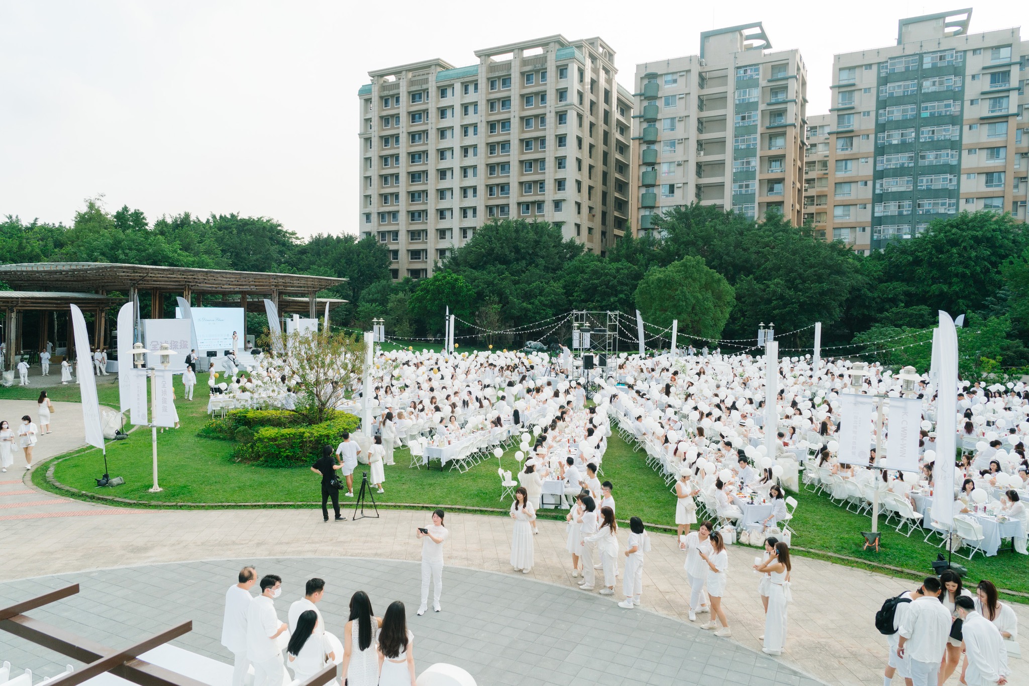 2022白色野餐日谷溜
