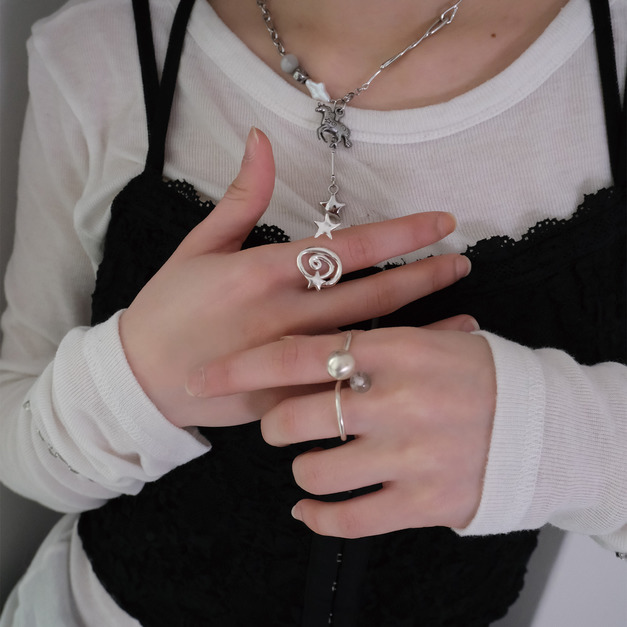 《Moonlit bakery》Cinnamon rolls 《Moonlit bakery》Cinnamon rolls