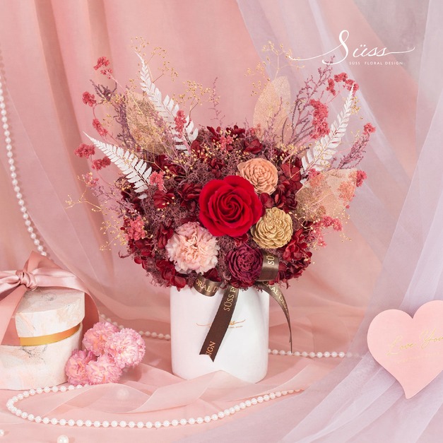 SÜSS 紅袖映華 永恆康乃馨天使盆花 SÜSS 紅袖映華 永恆康乃馨天使盆花