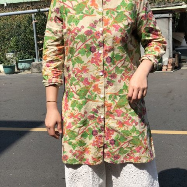 紅花綠葉襯衫 紅花綠葉襯衫