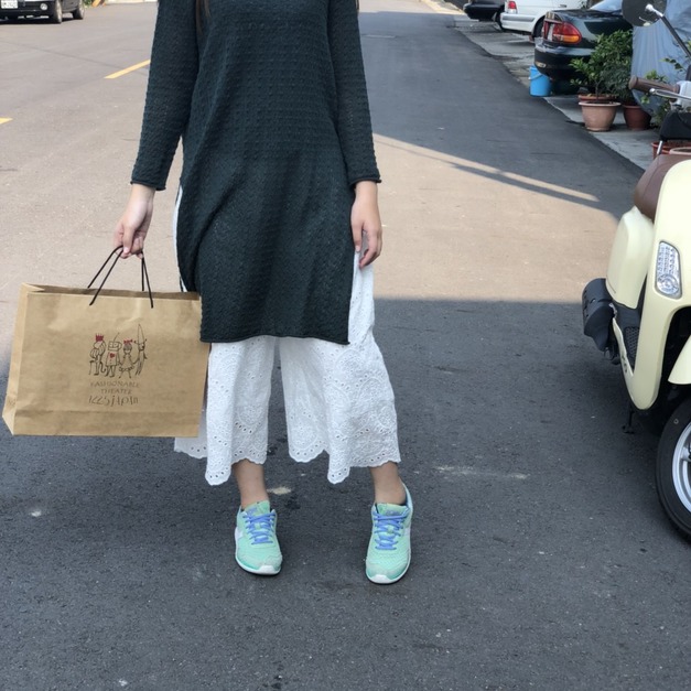 細針織透膚洋裝 - 共2色 細針織透膚洋裝 - 共2色