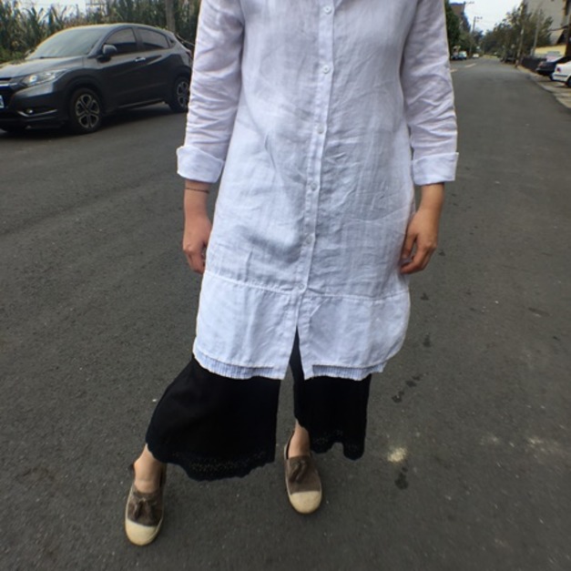 素色接直條長襯衫 - 共2色 素色接直條長襯衫 - 共2色