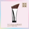 歌舞伎系列三角底妝刷 F87 EDGE KABUKI™ BRUSH_1 歌舞伎系列三角底妝刷 F87 EDGE KABUKI™ BRUSH_1