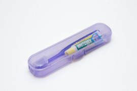 PP盒組 (1組)   (含1支 A01 成人養生牙刷 和1支40公克白人牙膏) PP盒組 (1組)   (含1支 A01 成人養生牙刷 和1支40公克白人牙膏)