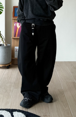 高人一等彎刀褲 /三色 高人一等彎刀褲 /三色