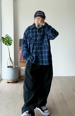 100%完美深淺BLUE格子襯衫 /二色 100%完美深淺BLUE格子襯衫 /二色