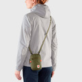 【北極狐Fjallraven】High Coast Pocket 單肩背包/隨身袋 -綠繡/黑色 23226-614/23226-550_8 【北極狐Fjallraven】High Coast Pocket 單肩背包/隨身袋 -綠繡/黑色 23226-614/23226-550_8