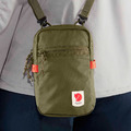 【北極狐Fjallraven】High Coast Pocket 單肩背包/隨身袋 -綠繡/黑色 23226-614/23226-550_9 【北極狐Fjallraven】High Coast Pocket 單肩背包/隨身袋 -綠繡/黑色 23226-614/23226-550_9