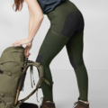 (女)【北極狐 Fjallraven】小狐狸 Abisko Trekking HD 緊身長褲 登山健行褲 高腰 加強臀部和膝蓋耐磨 防潑水-藍 87143-570_6 (女)【北極狐 Fjallraven】小狐狸 Abisko Trekking HD 緊身長褲 登山健行褲 高腰 加強臀部和膝蓋耐磨 防潑水-藍 87143-570_6