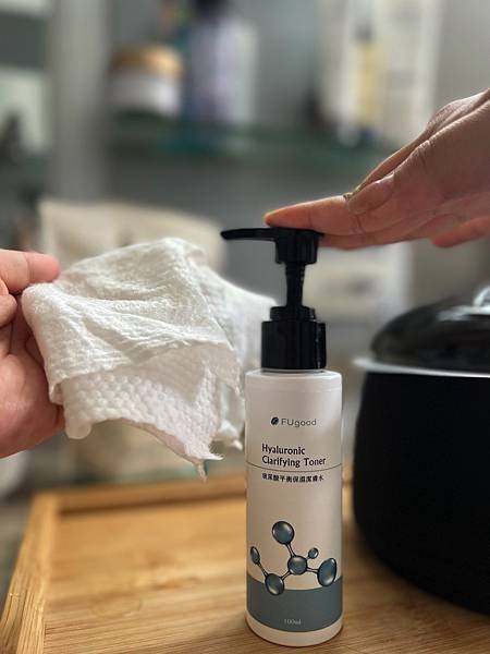 玻尿酸平衡保濕潔膚水