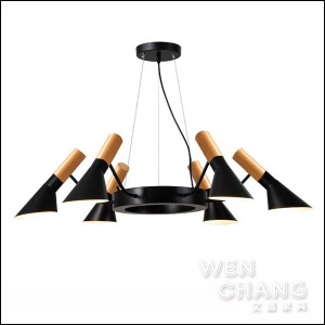 北歐簡約 AJ仿木紋六頭吊燈 黑白兩色 LC106 北歐簡約 AJ仿木紋六頭吊燈 黑白兩色 LC106