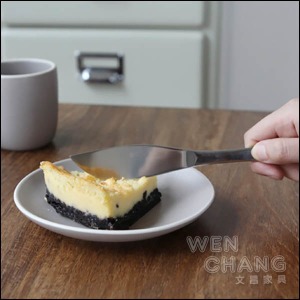 日式柳宗理餐具 餐刀 兩色 復刻板 Z126-C 日式柳宗理餐具 餐刀 兩色 復刻板 Z126-C