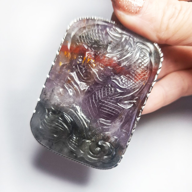 天然水晶 稀有 四色極光23 龍牌項鍊 WB011 天然水晶 稀有 四色極光23 龍牌項鍊 WB011