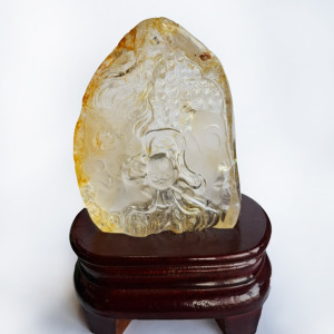 天然水晶 黃膠花 一念之間雕刻擺件 WB015 天然水晶 黃膠花 一念之間雕刻擺件 WB015