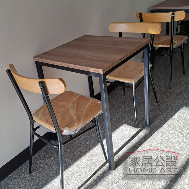餐廳桌椅配置推薦,斯琳極簡餐椅搭配工業風長桌實景