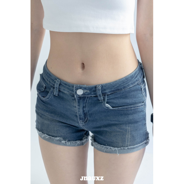 【jnauxz】本期推薦!! 辣暈~ 辣妹低腰緊身水洗色短褲 【jnauxz】本期推薦!! 辣暈~ 辣妹低腰緊身水洗色短褲