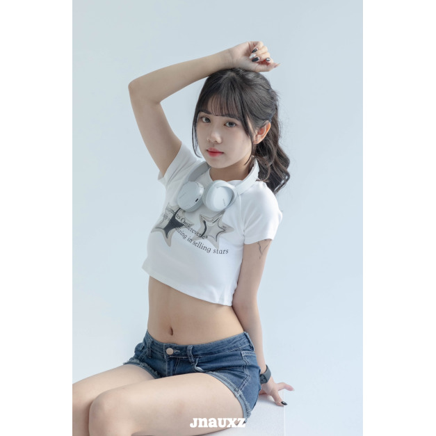【jnauxz】本期推薦!! Y2K甜辣星星印花短版上衣 【jnauxz】本期推薦!! Y2K甜辣星星印花短版上衣