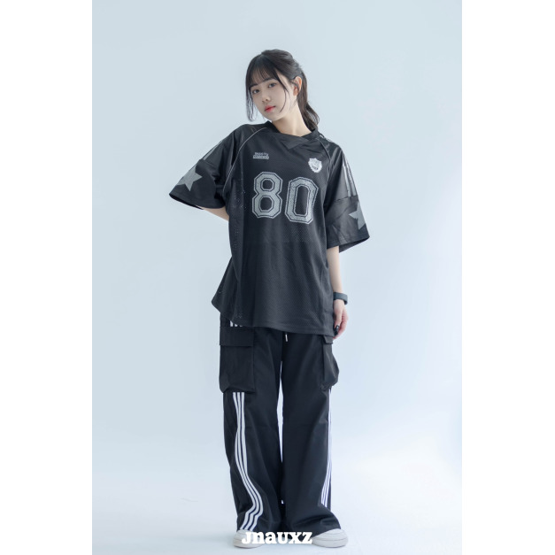 【jnauxz】本期推薦!! 芭蕾風撞色網狀涼感五分袖球衣 (兩色) 【jnauxz】本期推薦!! 芭蕾風撞色網狀涼感五分袖球衣 (兩色)