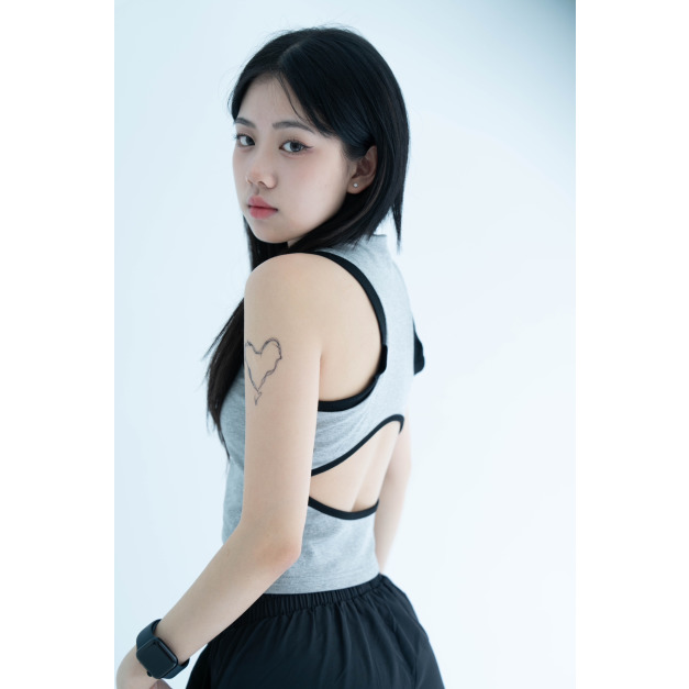 【jnauxz】超顯瘦!! 撞色拼接高領拉鍊露背背心 【jnauxz】超顯瘦!! 撞色拼接高領拉鍊露背背心