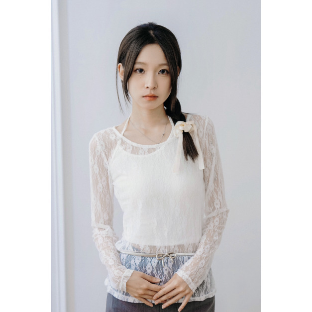 【jnauxz】法式慵懶 蕾絲透膚上衣+掛脖內搭兩件套 【jnauxz】法式慵懶 蕾絲透膚上衣+掛脖內搭兩件套