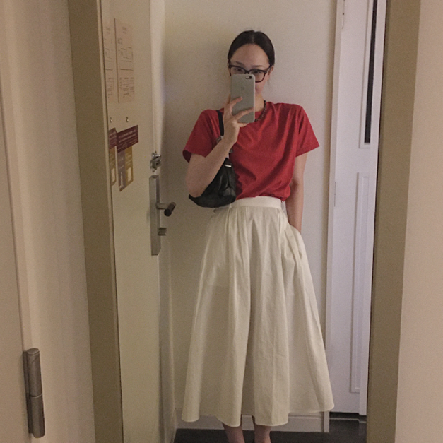 (本期推薦)兩側打摺A字傘裙 - 米白