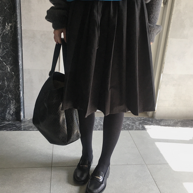 (闆娘推薦)腰圍無負擔抽繩百褶中裙 - 黑、棕 (闆娘推薦)腰圍無負擔抽繩百褶中裙 - 黑、棕