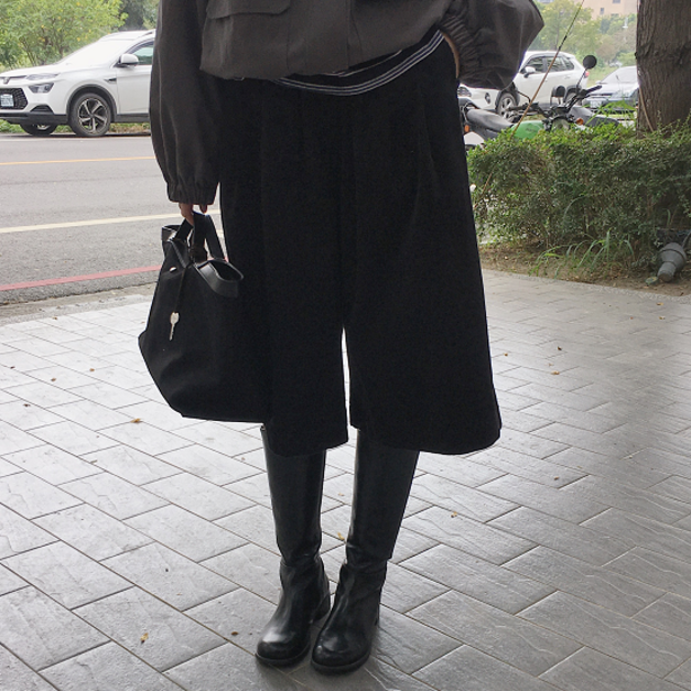 (本期推薦)燈心絨百慕達中褲 (本期推薦)燈心絨百慕達中褲