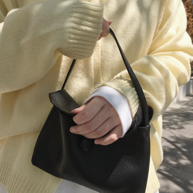 (設計師款)(100%牛皮)迷你一粒釦薄薄包 - 黑、奶油