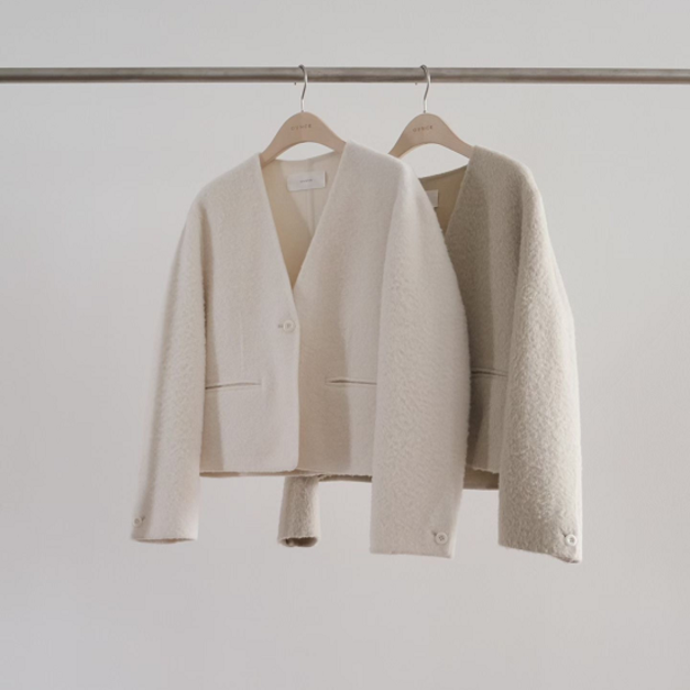 (OUNCE)(73%羊毛)(handmade)幼羊駝毛無領手工外套 - 奶白、米灰 (OUNCE)(73%羊毛)(handmade)幼羊駝毛無領手工外套 - 奶白、米灰