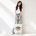 現貨✨ADIDAS MASCOT TOTE2026世足吉祥物 帆布包 單肩包 手提袋 三葉草 KE9640 MiNANA_1 現貨✨ADIDAS MASCOT TOTE2026世足吉祥物 帆布包 單肩包 手提袋 三葉草 KE9640 MiNANA_1
