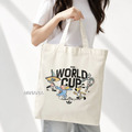 現貨✨ADIDAS MASCOT TOTE2026世足吉祥物 帆布包 單肩包 手提袋 三葉草 KE9640 MiNANA_2 現貨✨ADIDAS MASCOT TOTE2026世足吉祥物 帆布包 單肩包 手提袋 三葉草 KE9640 MiNANA_2