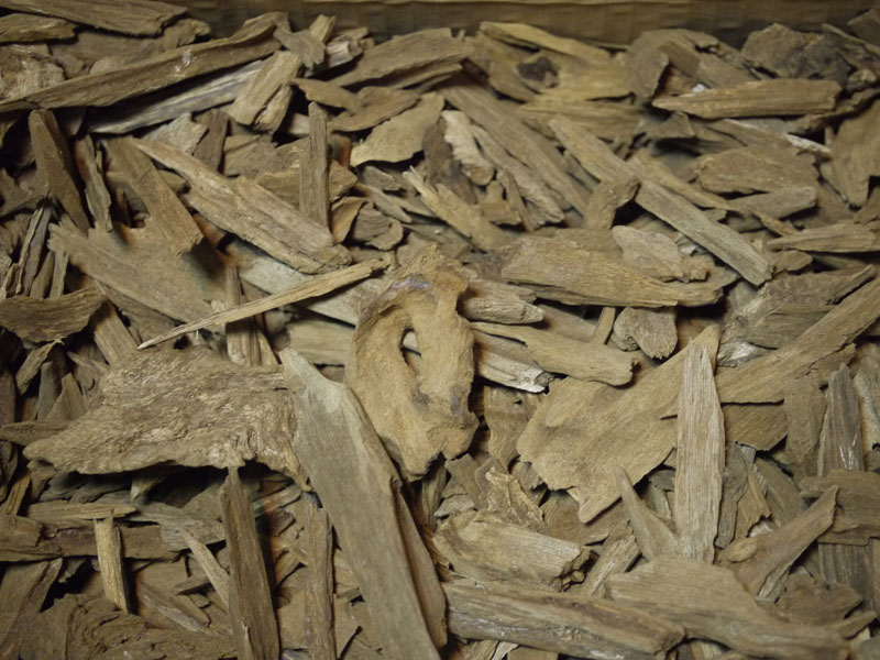 特級索隆沉香,每10克180元,每兩600元