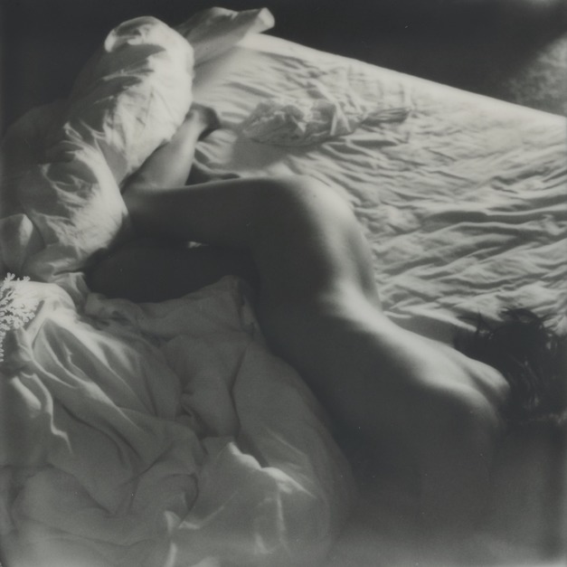 NUDE-2