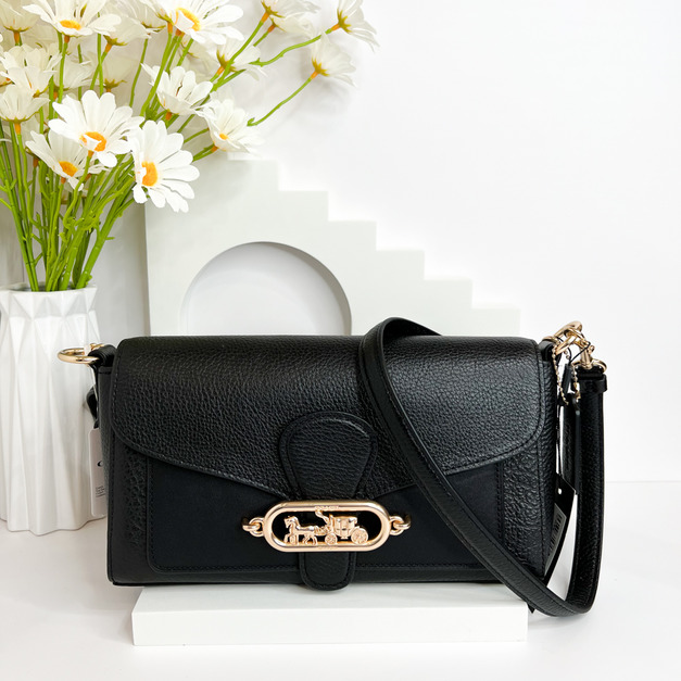 COACH 素面皮革馬車腋下包 酒神包 黑 COACH 素面皮革馬車腋下包 酒神包 黑