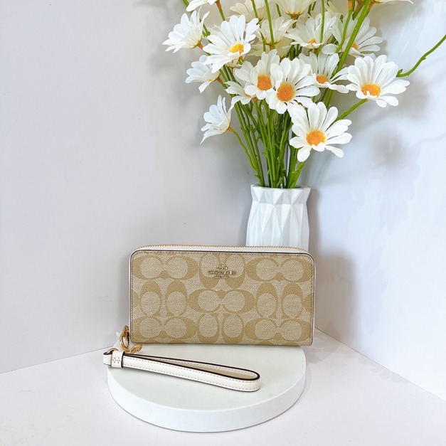 COACH 老花拉鍊長夾 白咖 COACH 老花拉鍊長夾 白咖