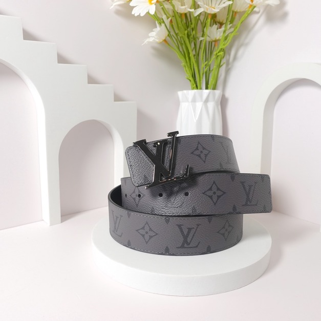 LOUIS VUITTON LV 灰老花雙面皮帶 4cm LOUIS VUITTON LV 灰老花雙面皮帶 4cm